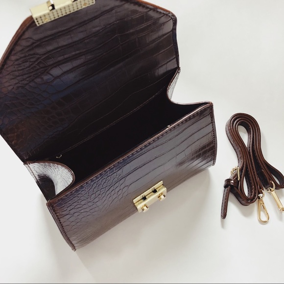 🆕Estella Brown Vegan Faux Fur Top Handle Bag - Picture 7 of 8